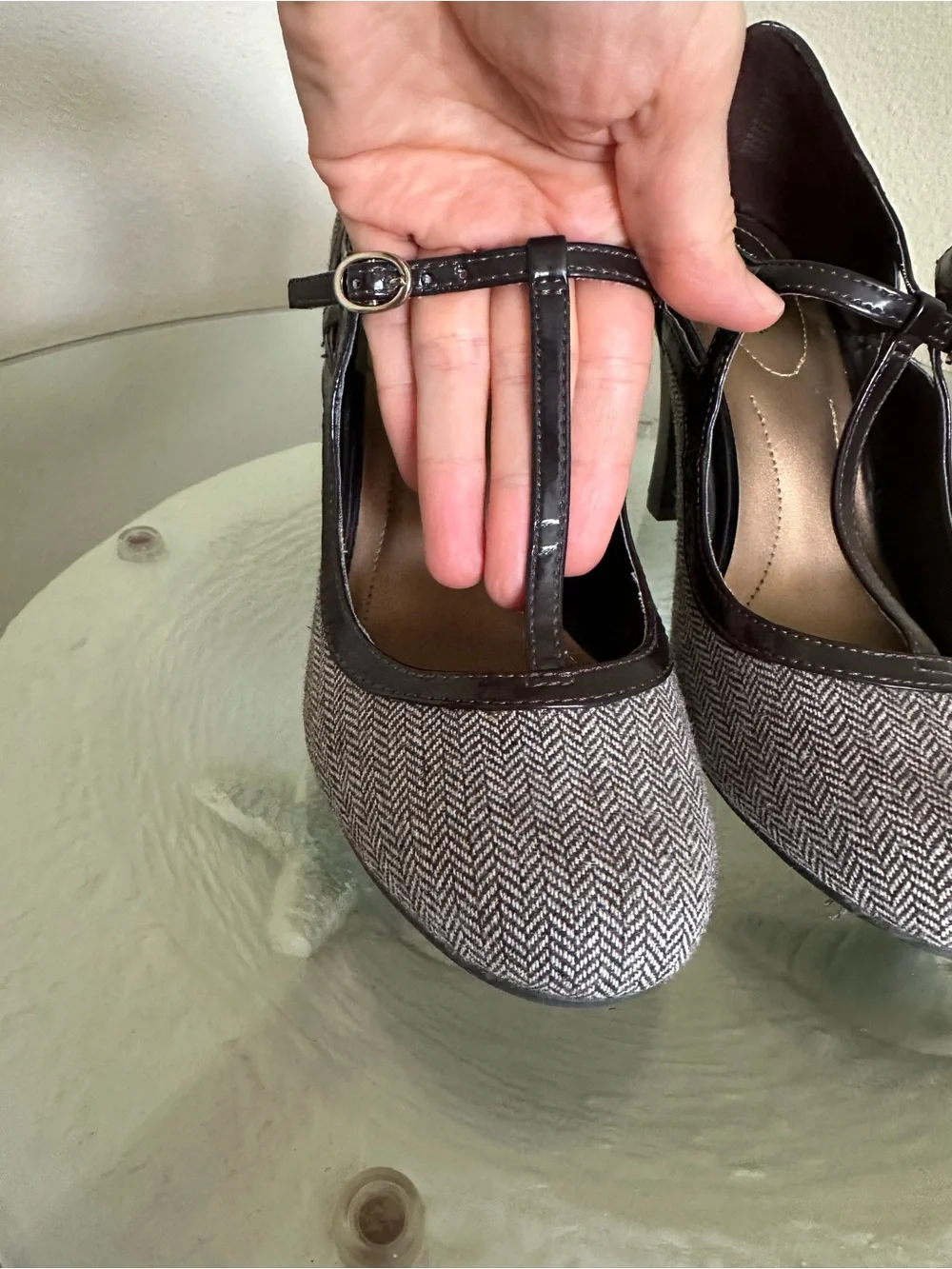 Dexflex Retro Pinup Herringbone T-Strap Heels 9.5⁠ runs small fits a size 9